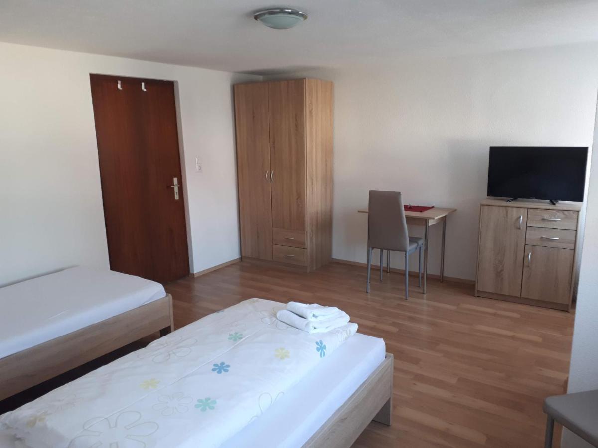 Monteurhotel B27 Rottweil Exterior photo